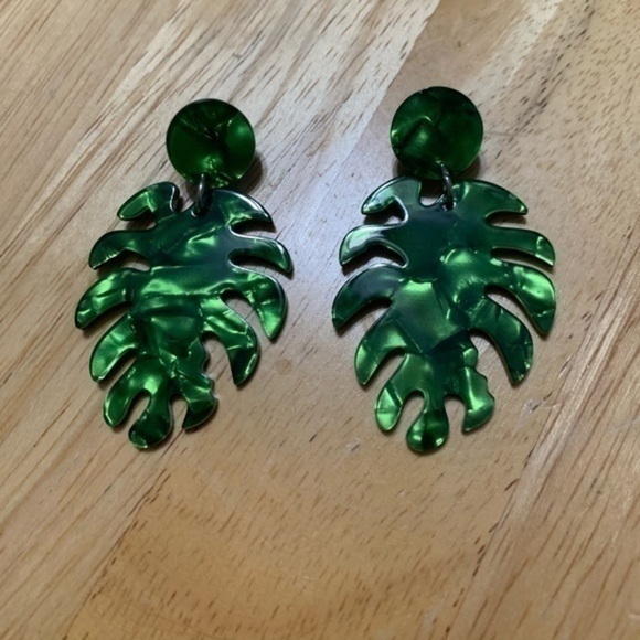 Green Acrylic Dangle Hoop Earrings - Picture 1 of 5